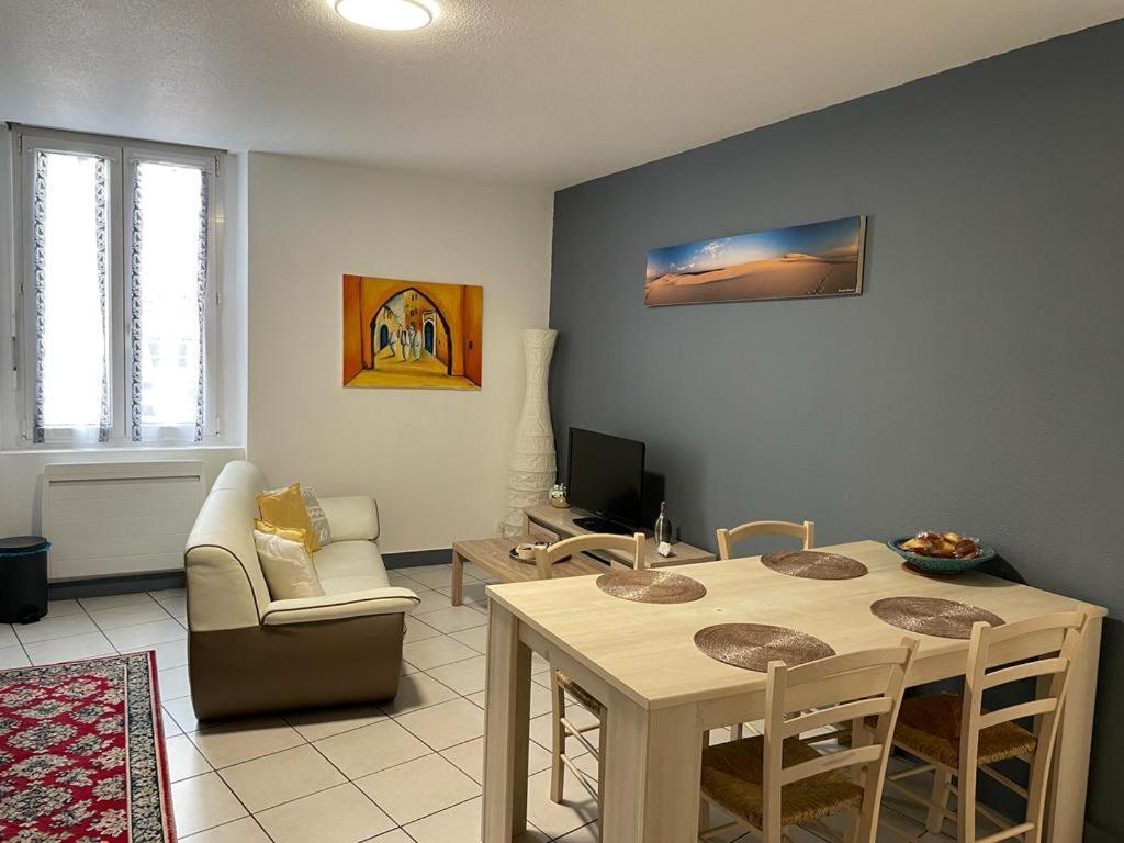 Joli Appartement Climatise Périgueux Dış mekan fotoğraf